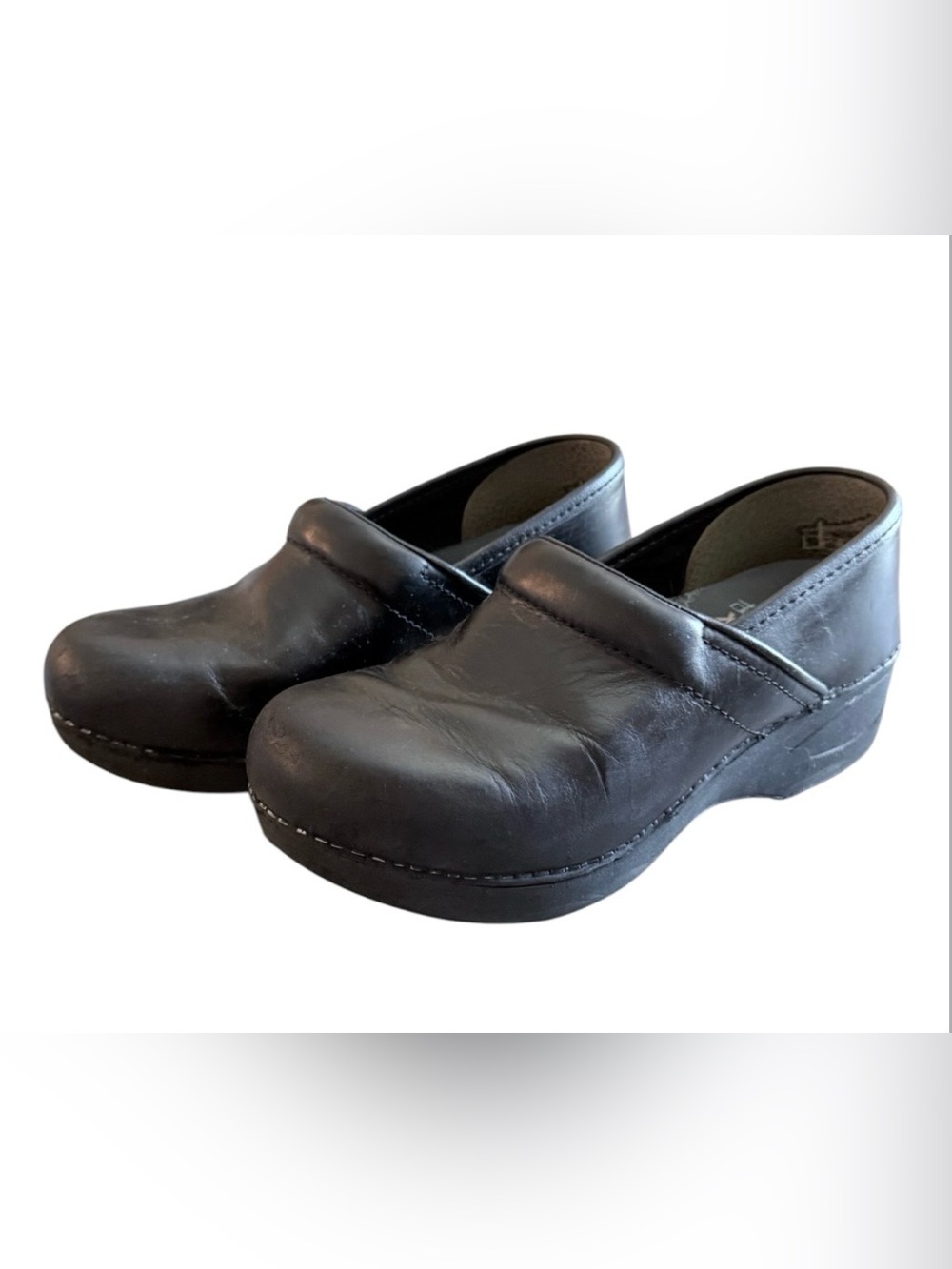 Dansko XP 2.0 women’s 37 (6.5-7) black leather clogs